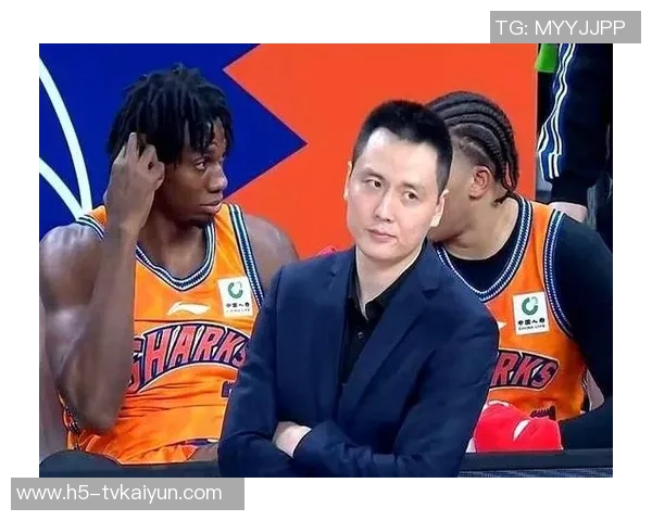 卢伟表示球队精准补强全员将以行动展现敢打敢拼的决心与实力